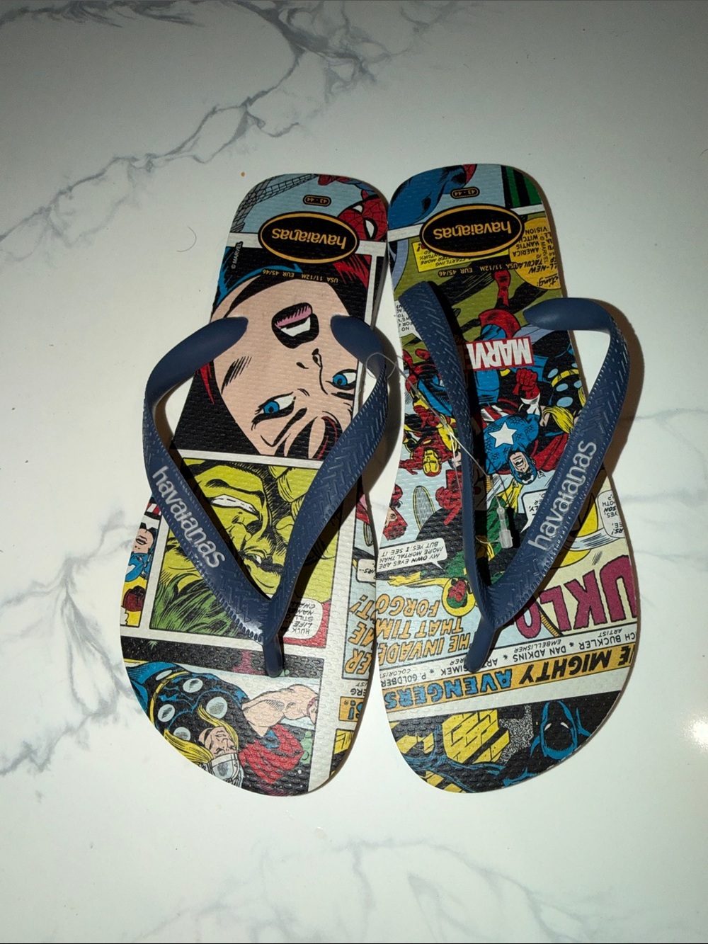 Havaianas Marvel Comic Strip Flip Flops - Ice Grey/Indigo Blue Straps